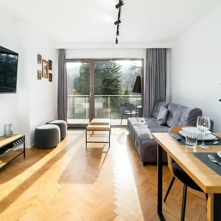 Good Time - Stone Hill Apartman