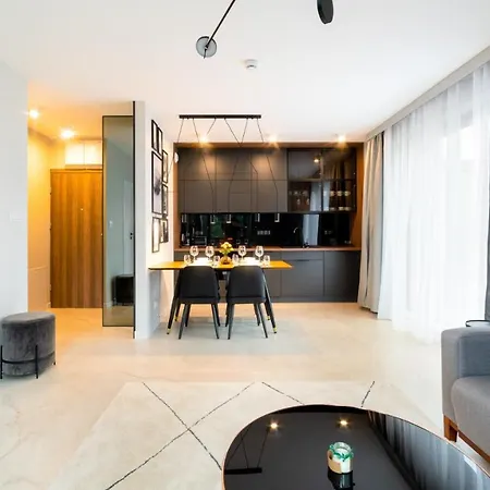 Good Time - Stone Hill Apartment